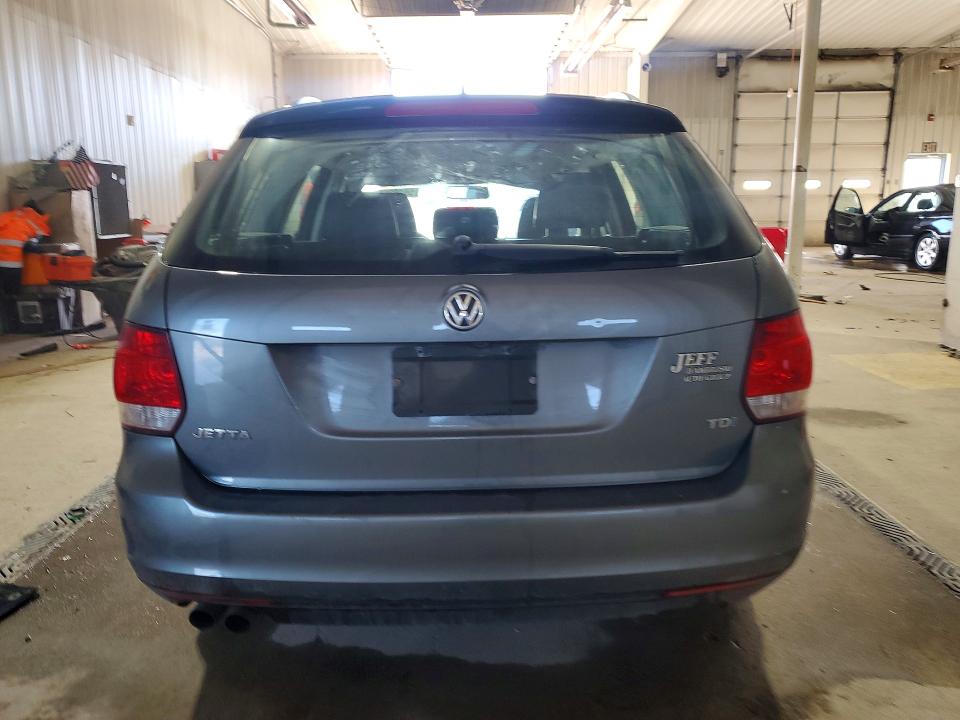 55192056 :رقم المزاد ، 3VWPL7AJ9EM604010 vin ، 2014 Volkswagen Jetta مزاد بيع