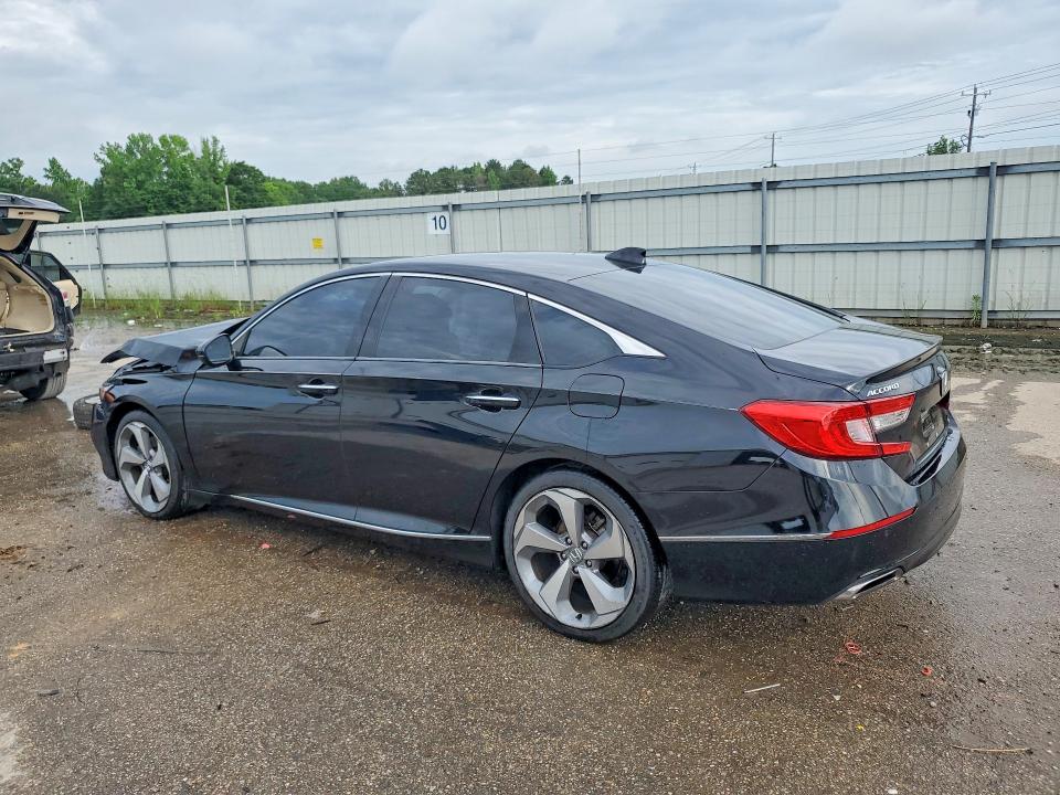 2018 Honda Accord მანქანა იყიდება აუქციონზე, vin: 1HGCV1F94JA122609, აუქციონის ნომერი: 53666736
