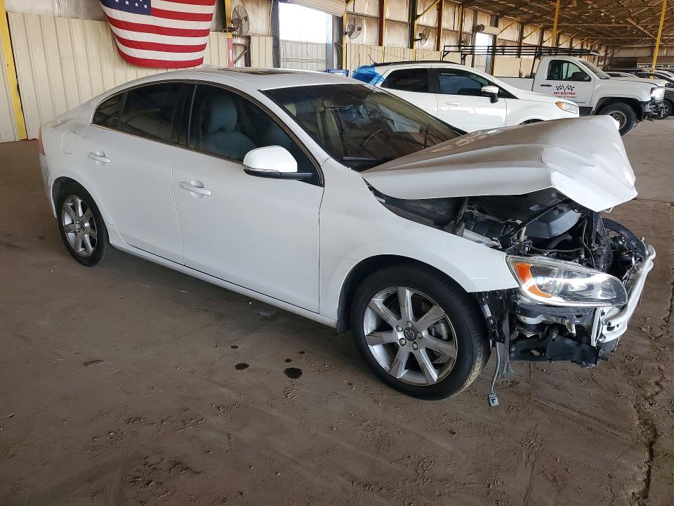 54494116 :رقم المزاد ، YV126MFK2G2401467 vin ، 2016 Volvo S60 مزاد بيع