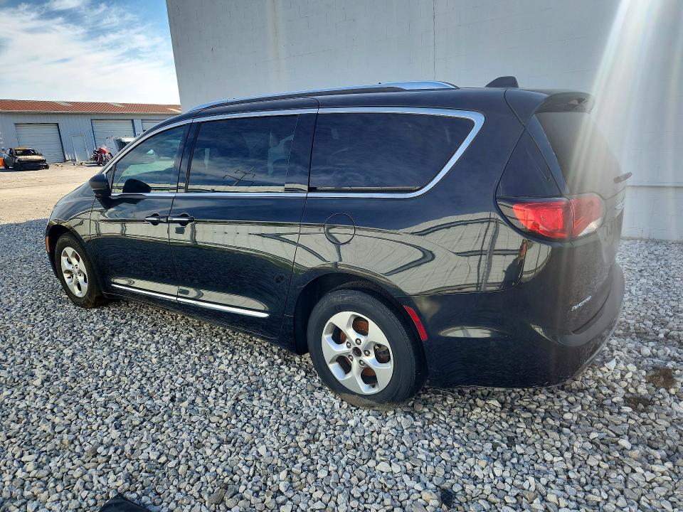 2017 Chrysler Pacifica მანქანა იყიდება აუქციონზე, vin: 2C4RC1EG4HR657413, აუქციონის ნომერი: 50918286