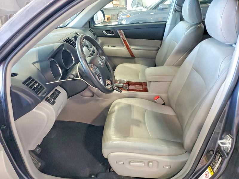 54812696 :رقم المزاد ، 5TDDK3EHXDS249503 vin ، 2013 Toyota Highlander مزاد بيع