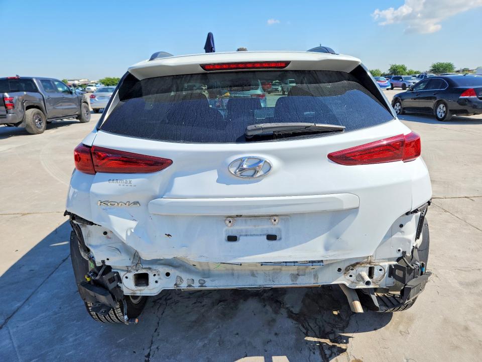 2018 Hyundai Kona მანქანა იყიდება აუქციონზე, vin: KM8K62AAXJU101093, აუქციონის ნომერი: 53222866