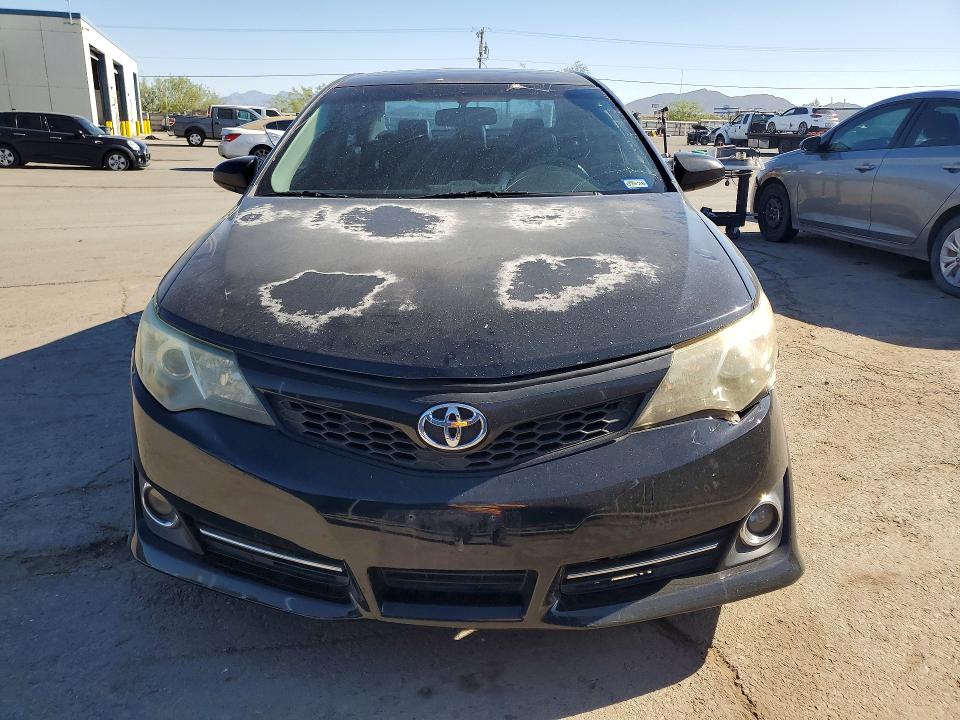 53901586 :رقم المزاد ، 4T1BF1FK6DU682768 vin ، 2013 Toyota Camry مزاد بيع