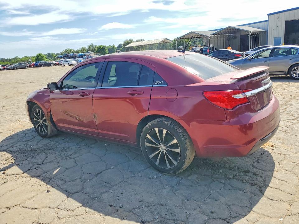 52166846 :رقم المزاد ، 1C3CCBBG3EN131268 vin ، 2014 Chrysler 200 مزاد بيع
