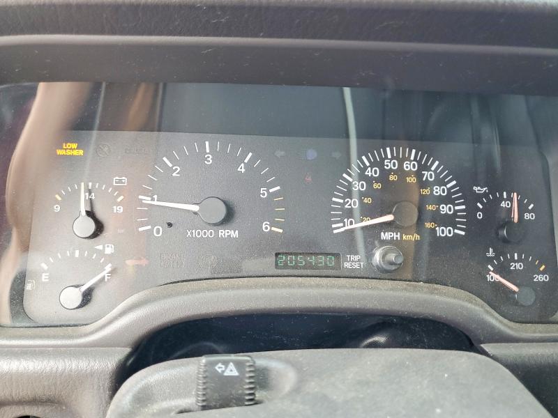 2001 Jeep Cherokee მანქანა იყიდება აუქციონზე, vin: 1J4FF48S31L523304, აუქციონის ნომერი: 54200666