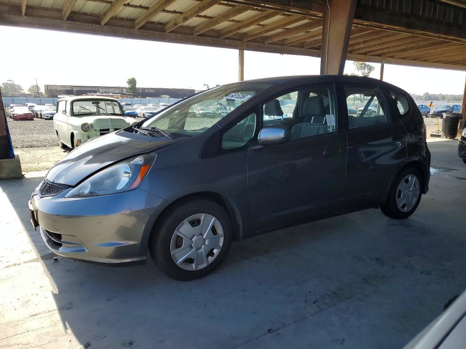54815206 :رقم المزاد ، JHMGE8H35DC078564 vin ، 2013 Honda Fit مزاد بيع