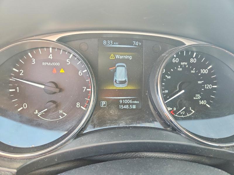 2015 Nissan Rogue მანქანა იყიდება აუქციონზე, vin: 5N1AT2MVXFC883573, აუქციონის ნომერი: 53184386