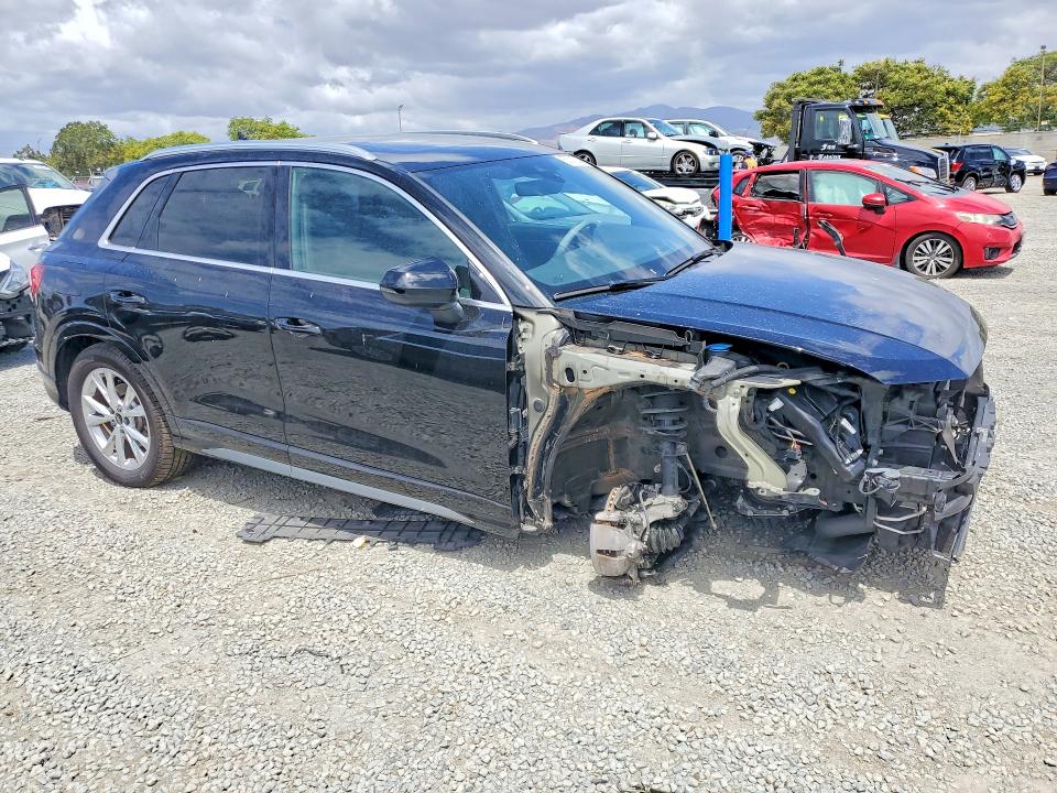 55213246 :رقم المزاد ، WA1DECF38N1131940 vin ، 2022 Audi Q3 مزاد بيع
