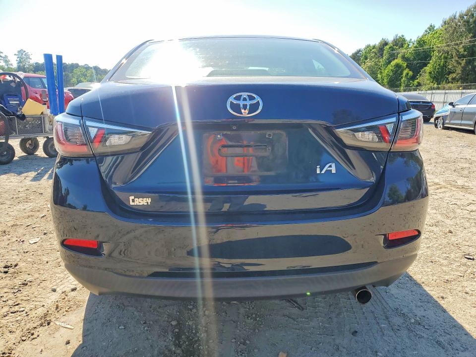 2017 Toyota Yaris Ia მანქანა იყიდება აუქციონზე, vin: 3MYDLBYV8HY161557, აუქციონის ნომერი: 51628306