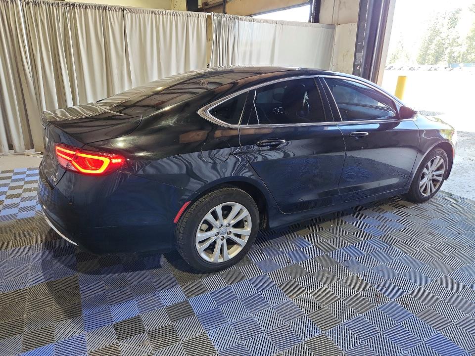 52348546 :رقم المزاد ، 1C3CCCAB9FN649463 vin ، 2015 Chrysler 200 مزاد بيع