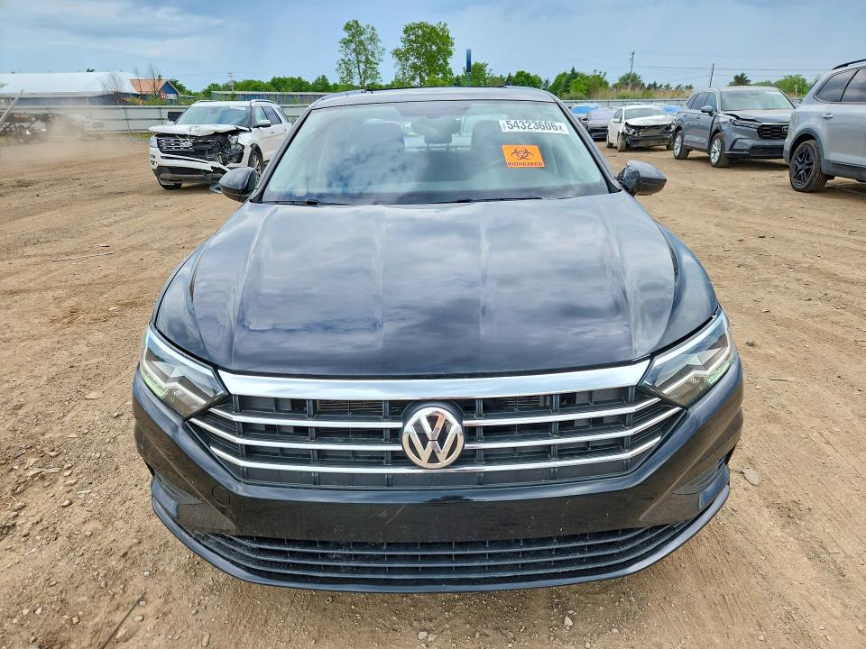 54323606 :رقم المزاد ، 3VWC57BU1MM030180 vin ، 2021 Volkswagen Jetta مزاد بيع