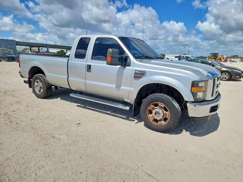 53955076 :رقم المزاد ، 1FTSX2BR3AEA53162 vin ، 2010 Ford F250 مزاد بيع