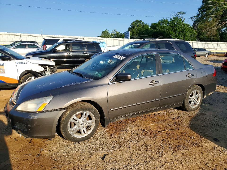 Продаж на аукціоні авто 2007 Honda Accord, vin: 1HGCM55717A018162, номер лоту: 52726646