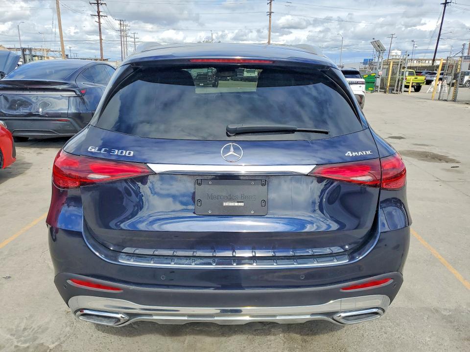 52530586 :رقم المزاد ، W1NKM4HB0RF204181 vin ، 2024 Mercedes-benz Glc مزاد بيع