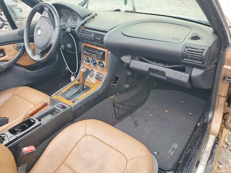 53844286 :رقم المزاد ، 4USCH3340YLF71159 vin ، 2000 Bmw Z3 مزاد بيع