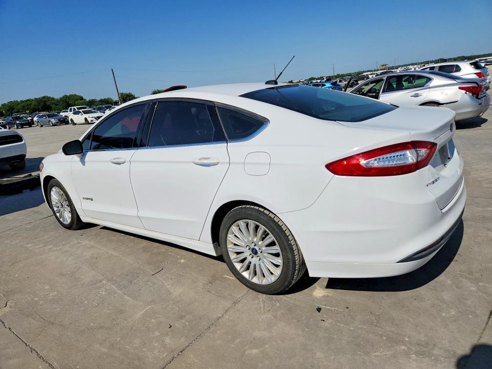 Продажа на аукционе авто 2016 Ford Fusion, vin: 3FA6P0LU0GR358199, номер лота: 53379026