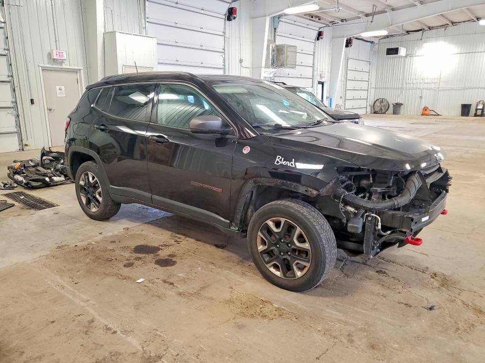 2018 Jeep Compass მანქანა იყიდება აუქციონზე, vin: 3C4NJDDB8JT280972, აუქციონის ნომერი: 54326526