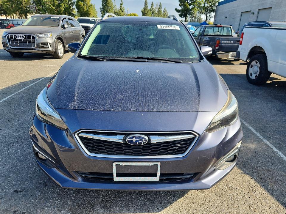 53456976 :رقم المزاد ، 4S3GTAT62H3701385 vin ، 2017 Subaru Impreza مزاد بيع