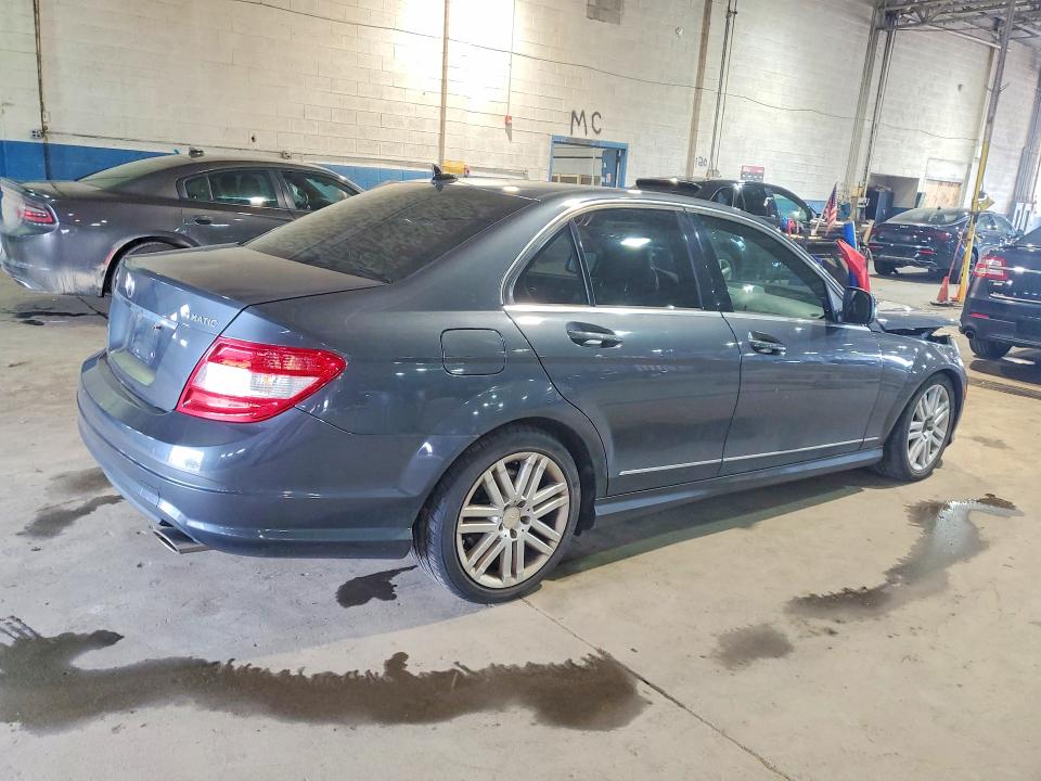 54475776 :رقم المزاد ، WDDGF81X99R084020 vin ، 2009 Mercedes-benz C مزاد بيع