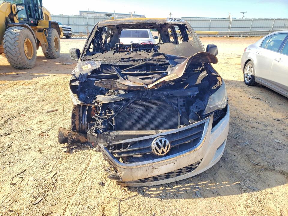 Aukcja sprzedaży 2010 Volkswagen Routan, vin: 2V4RW4D1XAR354055, numer aukcji: 53515446