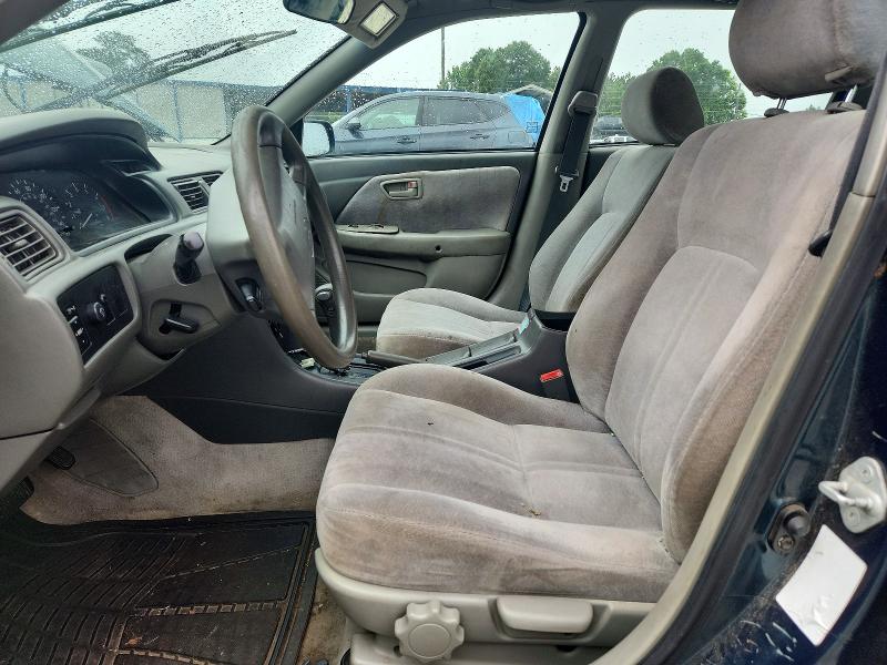 54879076 :رقم المزاد ، JT2BG22K9W0137373 vin ، 1998 Toyota Camry مزاد بيع