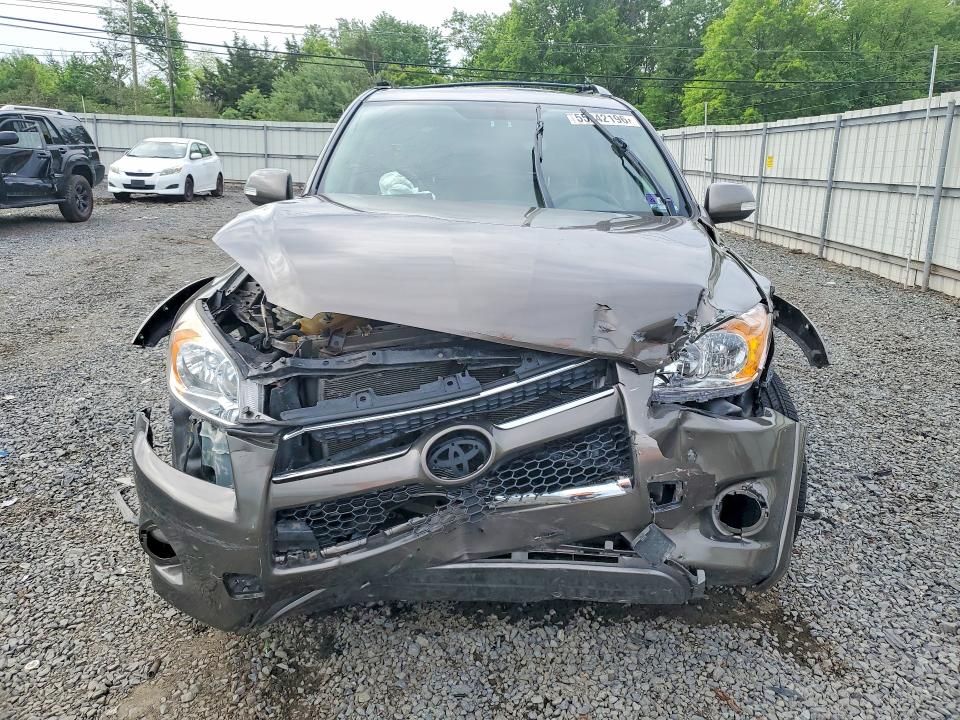 55242196 :رقم المزاد ، 2T3DF4DV6BW137844 vin ، 2011 Toyota Rav4 مزاد بيع