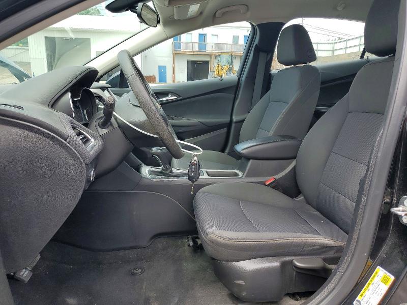 53978816 :رقم المزاد ، 1G1BC5SM6J7102823 vin ، 2018 Chevrolet Cruze مزاد بيع