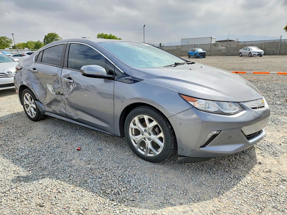 47072196 :رقم المزاد ، 1G1RD6S59JU155169 vin ، 2018 Chevrolet Volt مزاد بيع