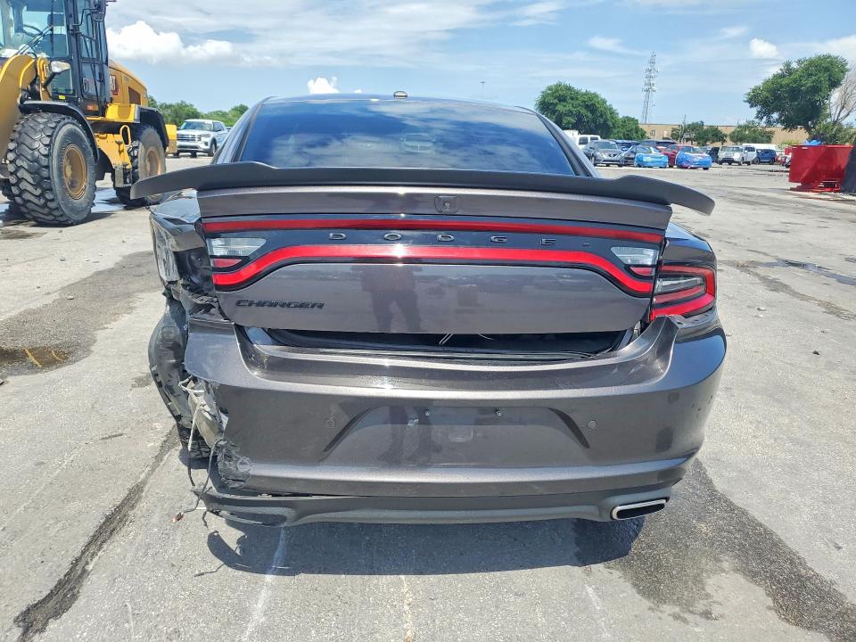 55136026 :رقم المزاد ، 2C3CDXBGXLH245347 vin ، 2020 Dodge Charger مزاد بيع