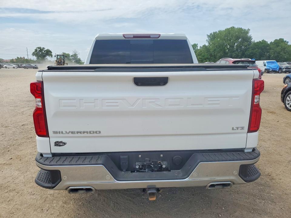 Продажа на аукционе авто 2024 Chevrolet Silverado, vin: 1GCUDGED9RZ103811, номер лота: 54975116
