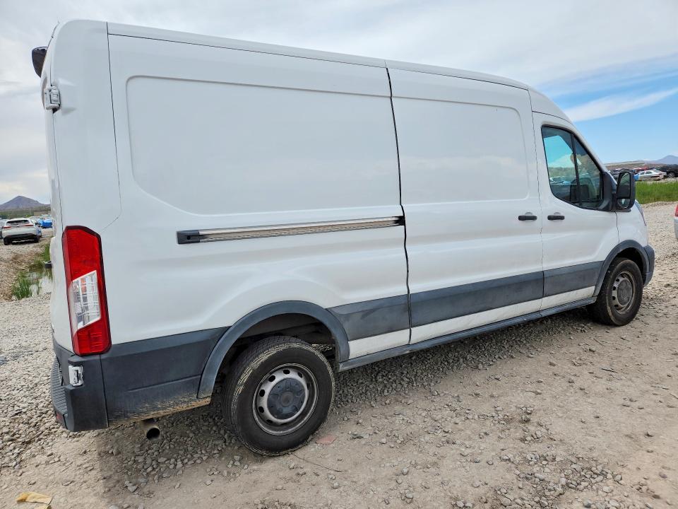 52260896 :رقم المزاد ، 1FTBR1C86NKA38110 vin ، 2022 Ford Transit مزاد بيع