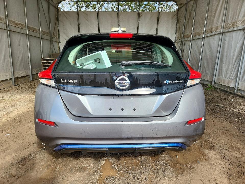 53142606 :رقم المزاد ، 1N4AZ1CP9JC310257 vin ، 2018 Nissan Leaf مزاد بيع