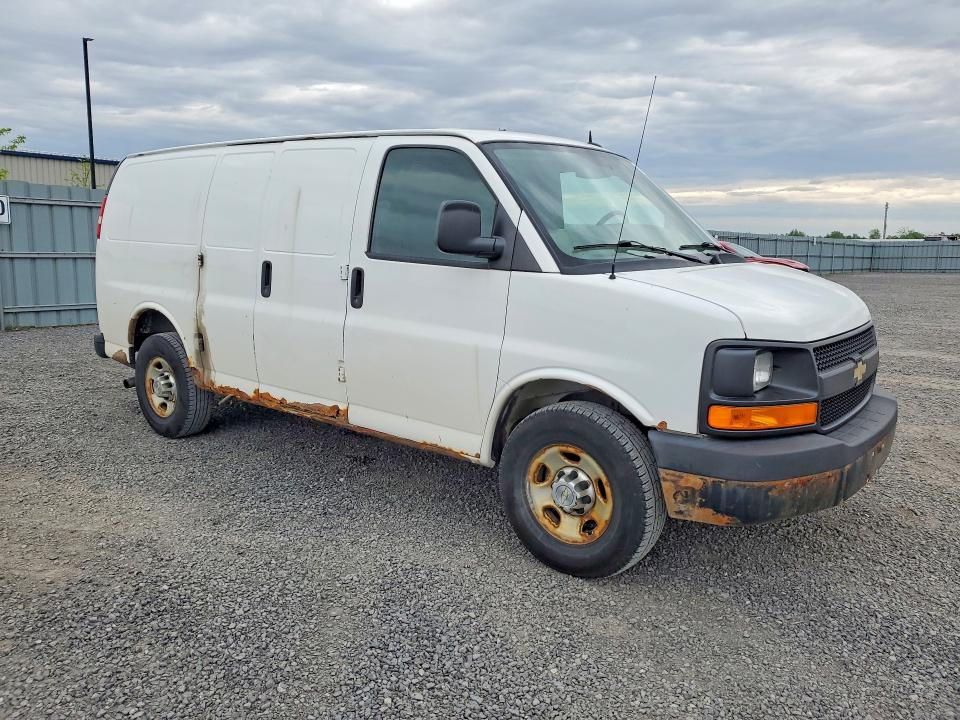 55608726 :رقم المزاد ، 1GCWGFFA7D1104882 vin ، 2013 Chevrolet Express G2500 مزاد بيع