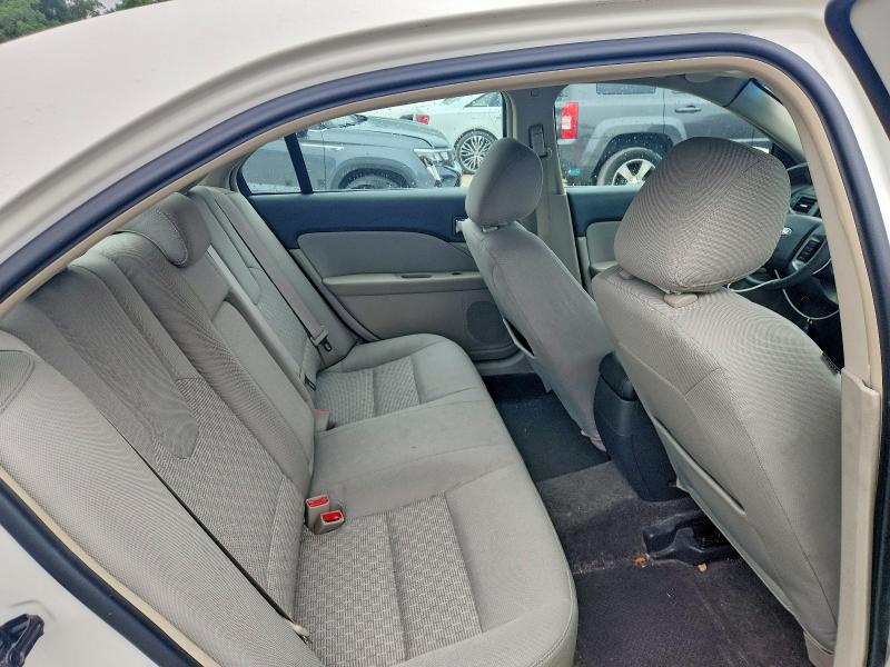 54460576 :رقم المزاد ، 3FAHP0HG0BR182730 vin ، 2011 Ford Fusion مزاد بيع