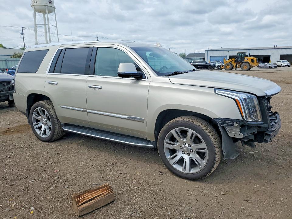 50330446 :رقم المزاد ، 1GYS4BKJ9HR215585 vin ، 2017 Cadillac Escalade مزاد بيع