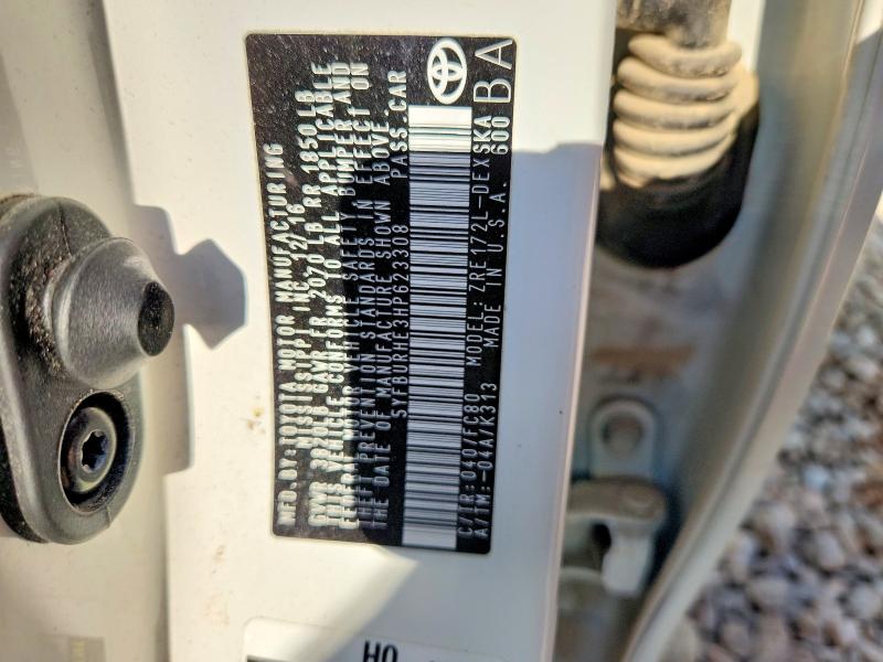 52444186 :رقم المزاد ، 5YFBURHE3HP623308 vin ، 2017 Toyota Corolla مزاد بيع