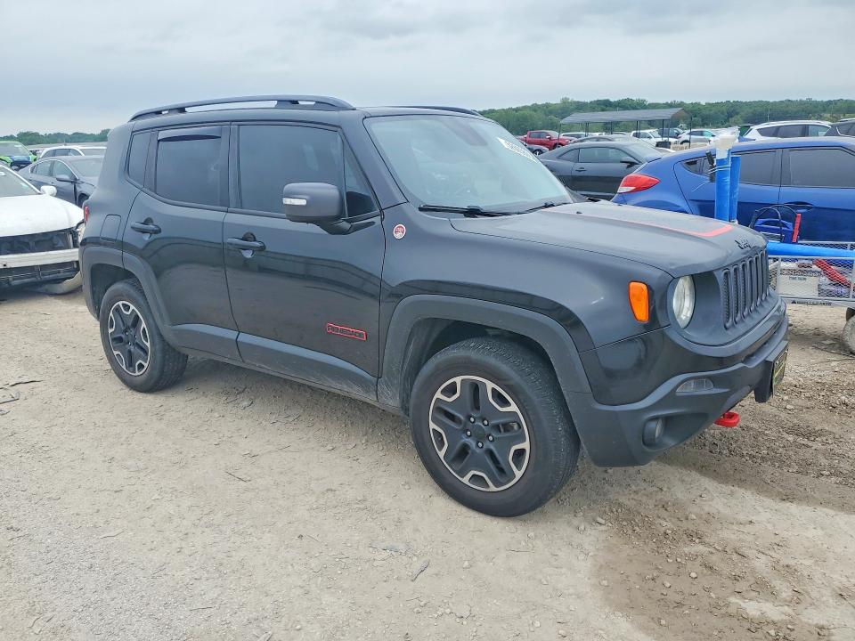 2015 Jeep Renegade მანქანა იყიდება აუქციონზე, vin: ZACCJBCT3FPC35796, აუქციონის ნომერი: 52605606