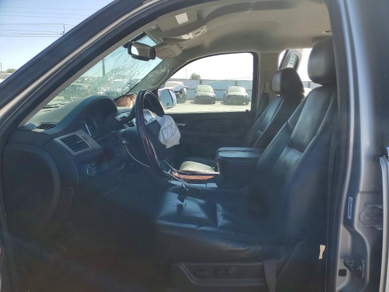 53555536 :رقم المزاد ، 1GYS3AEF5BR185240 vin ، 2011 Cadillac Escalade مزاد بيع