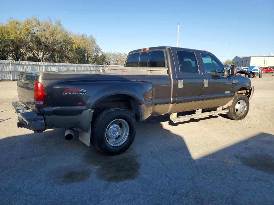 52028756 :رقم المزاد ، 1FTWW33P15ED01292 vin ، 2005 Ford F350 مزاد بيع