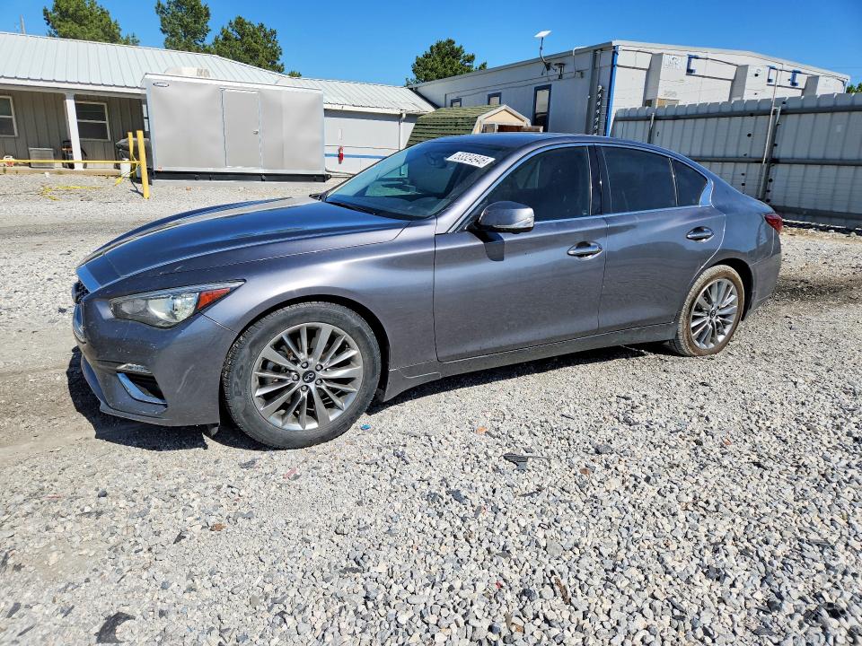 53324946 :رقم المزاد ، JN1EV7AR3JM610033 vin ، 2018 Infiniti Q50 مزاد بيع