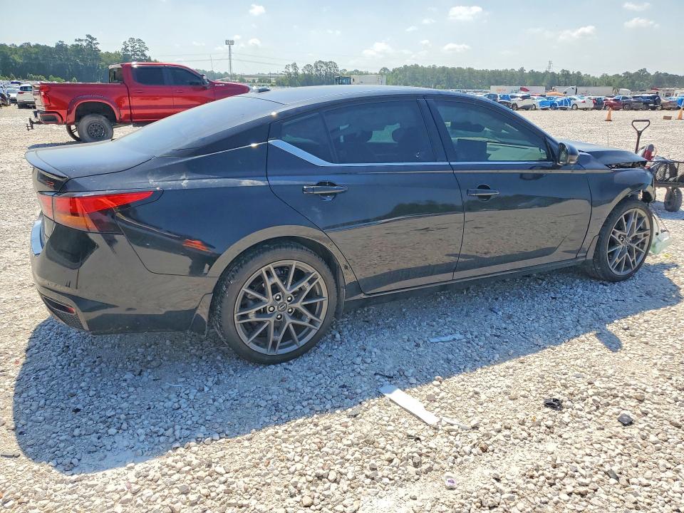 53763586 :رقم المزاد ، 1N4AL4CV8PN406587 vin ، 2023 Nissan Altima مزاد بيع