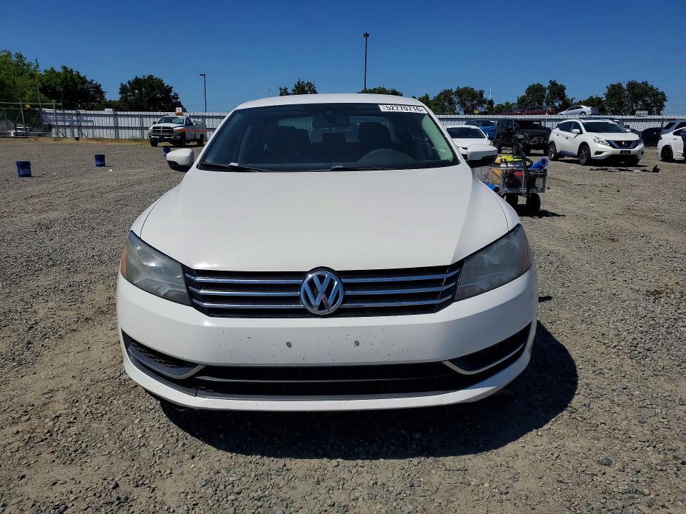 52770716 :رقم المزاد ، 1VWAP7A34EC018585 vin ، 2014 Volkswagen Passat مزاد بيع
