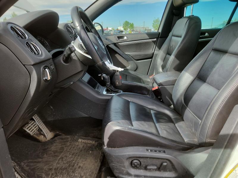 54461196 :رقم المزاد ، WVGJV3AX7EW548502 vin ، 2014 Volkswagen Tiguan مزاد بيع