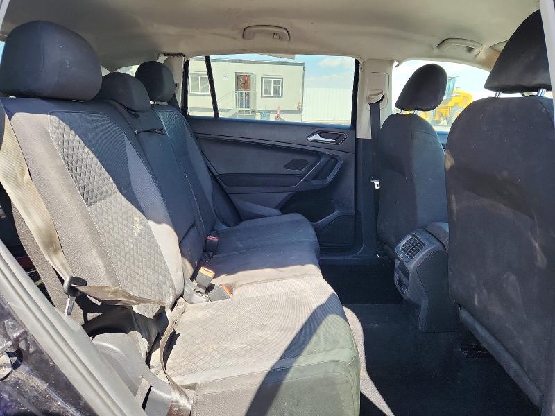Продажа на аукционе авто 2018 Volkswagen Tiguan, vin: 3VV0B7AX8JM088102, номер лота: 54914856