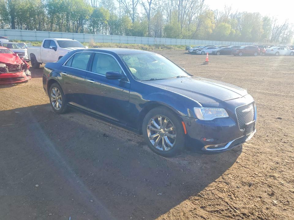 Продажа на аукционе авто 2017 Chrysler 300, vin: 2C3CCARG8HH577803, номер лота: 52895136