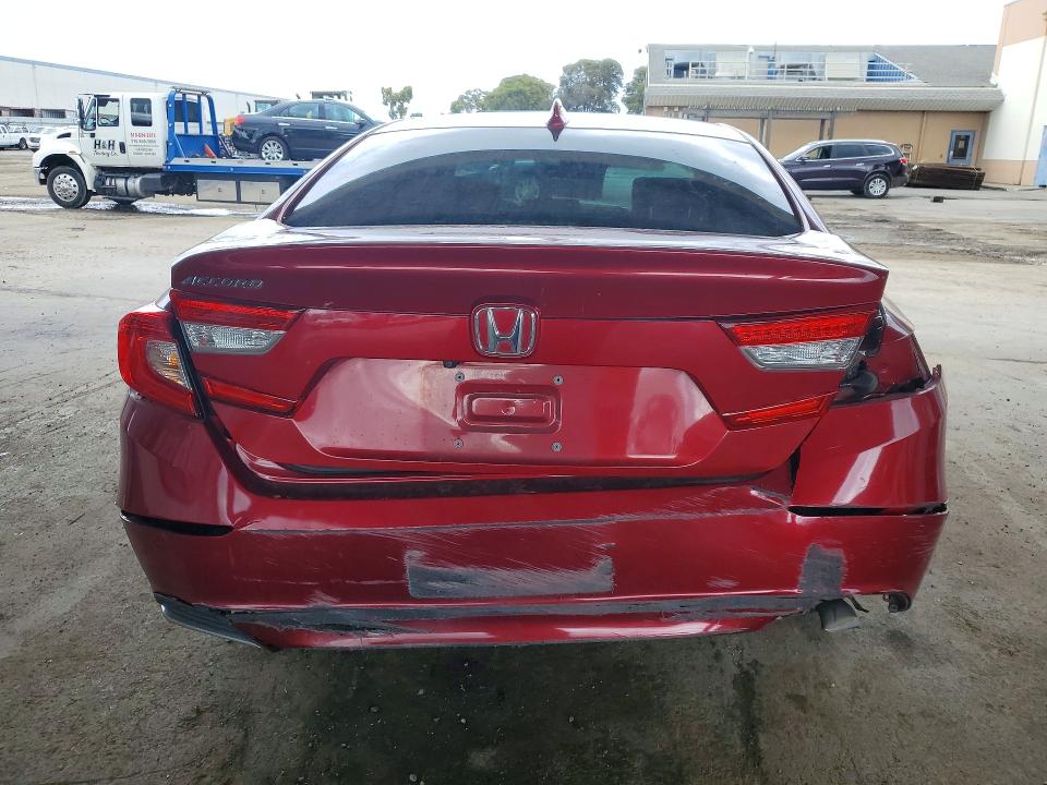 Продажа на аукционе авто 2018 Honda Accord, vin: 1HGCV1F58JA208969, номер лота: 55443636