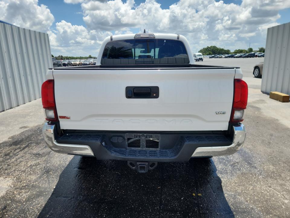 Продаж на аукціоні авто 2018 Toyota Tacoma, vin: 3TMCZ5AN5JM142272, номер лоту: 53662896