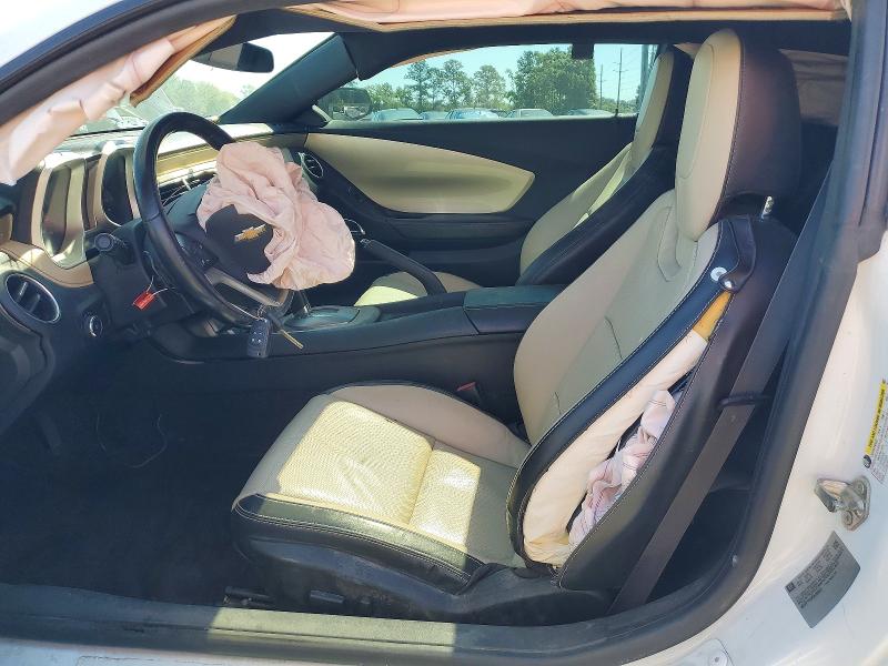53227366 :رقم المزاد ، 2G1FF1E39F9135812 vin ، 2015 Chevrolet Camaro مزاد بيع