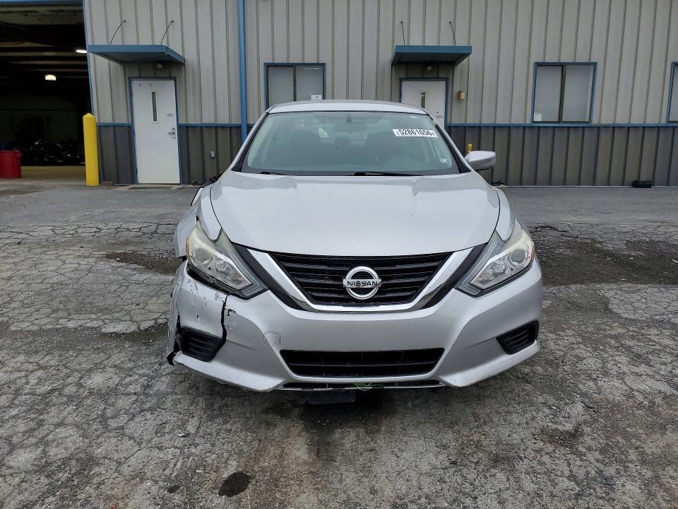 52861656 :رقم المزاد ، 1N4AL3AP4JC103212 vin ، 2018 Nissan Altima مزاد بيع