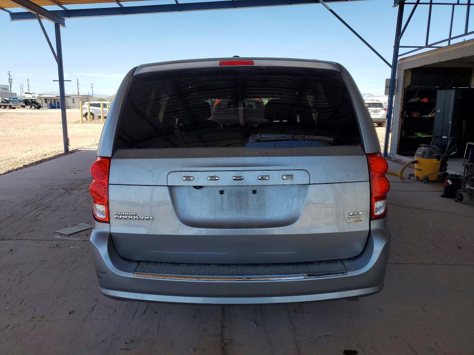 54531086 :رقم المزاد ، 2C4RDGEG0JR336717 vin ، 2018 Dodge Grand Caravan مزاد بيع